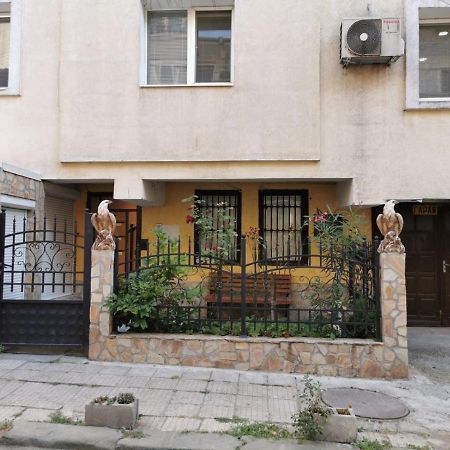 Simona Apartment Burgas ภายนอก รูปภาพ