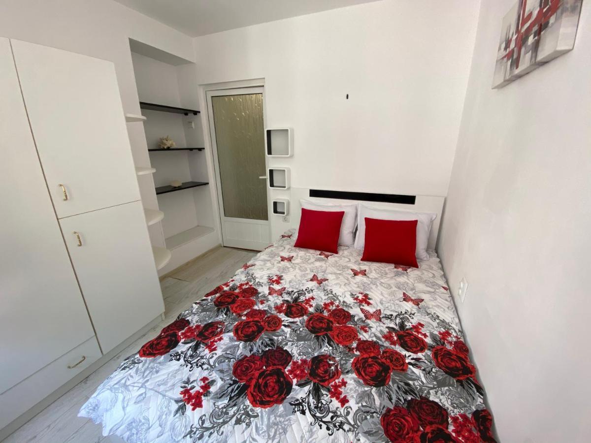 Simona Apartment Burgas ภายนอก รูปภาพ