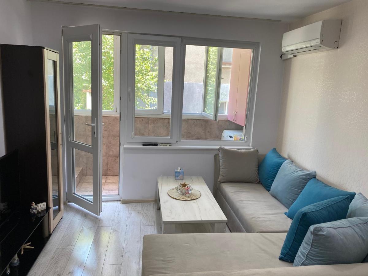 Simona Apartment Burgas ภายนอก รูปภาพ