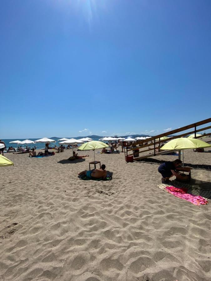 Simona Apartment Burgas ภายนอก รูปภาพ