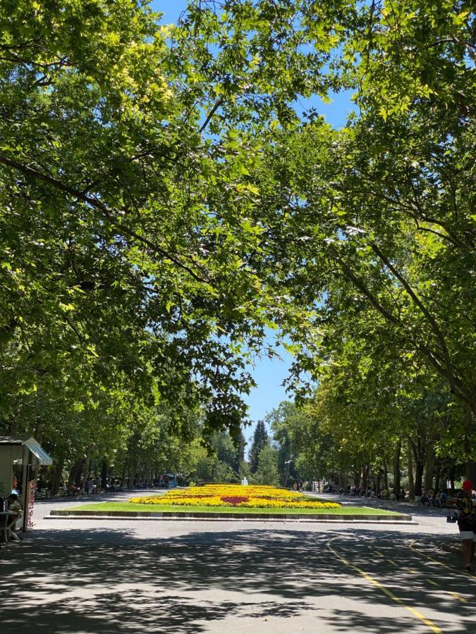 Simona Apartment Burgas ภายนอก รูปภาพ