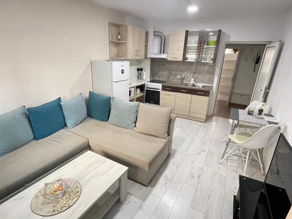 Simona Apartment Burgas ภายนอก รูปภาพ